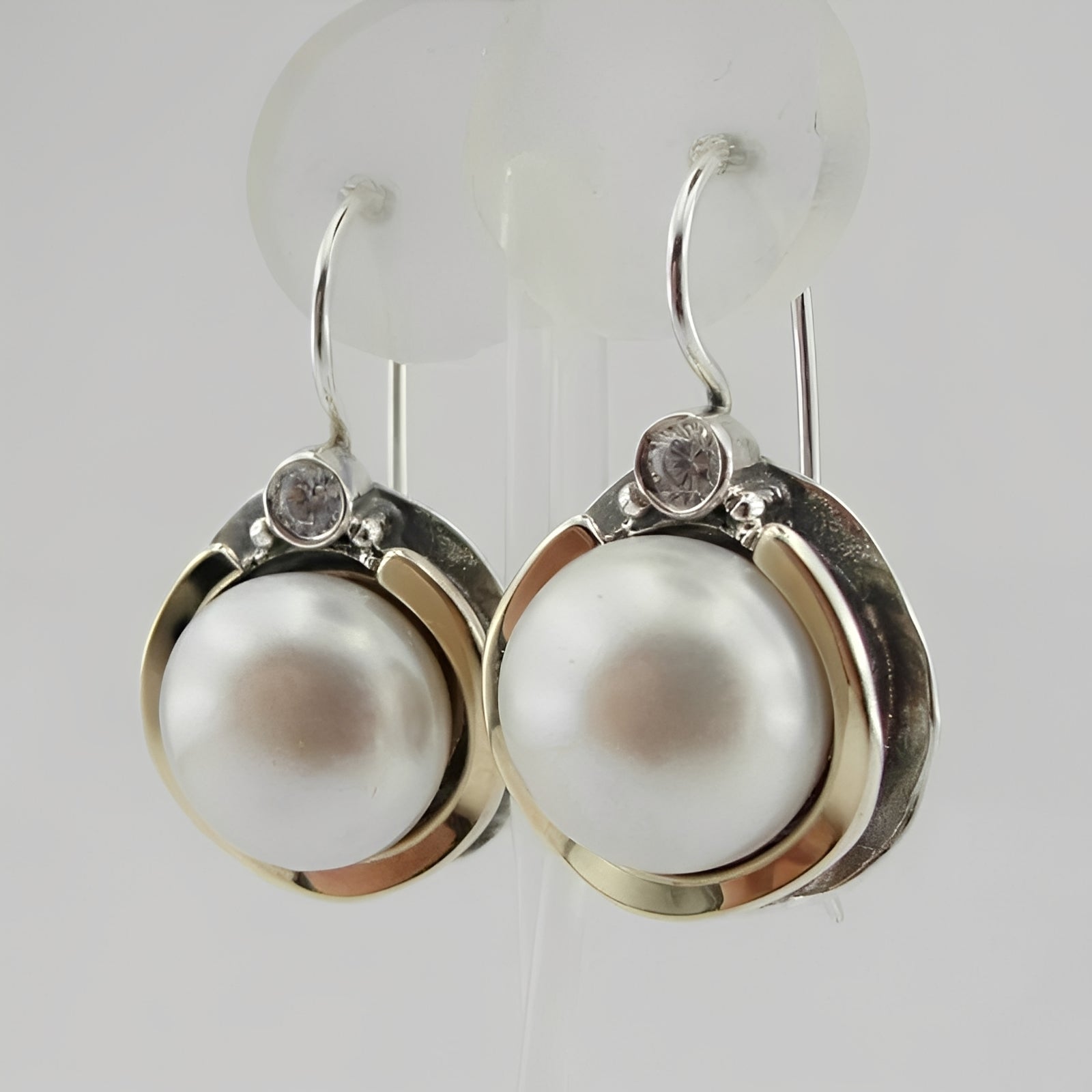 Helena – Pendientes vintage con perlas redondeadas