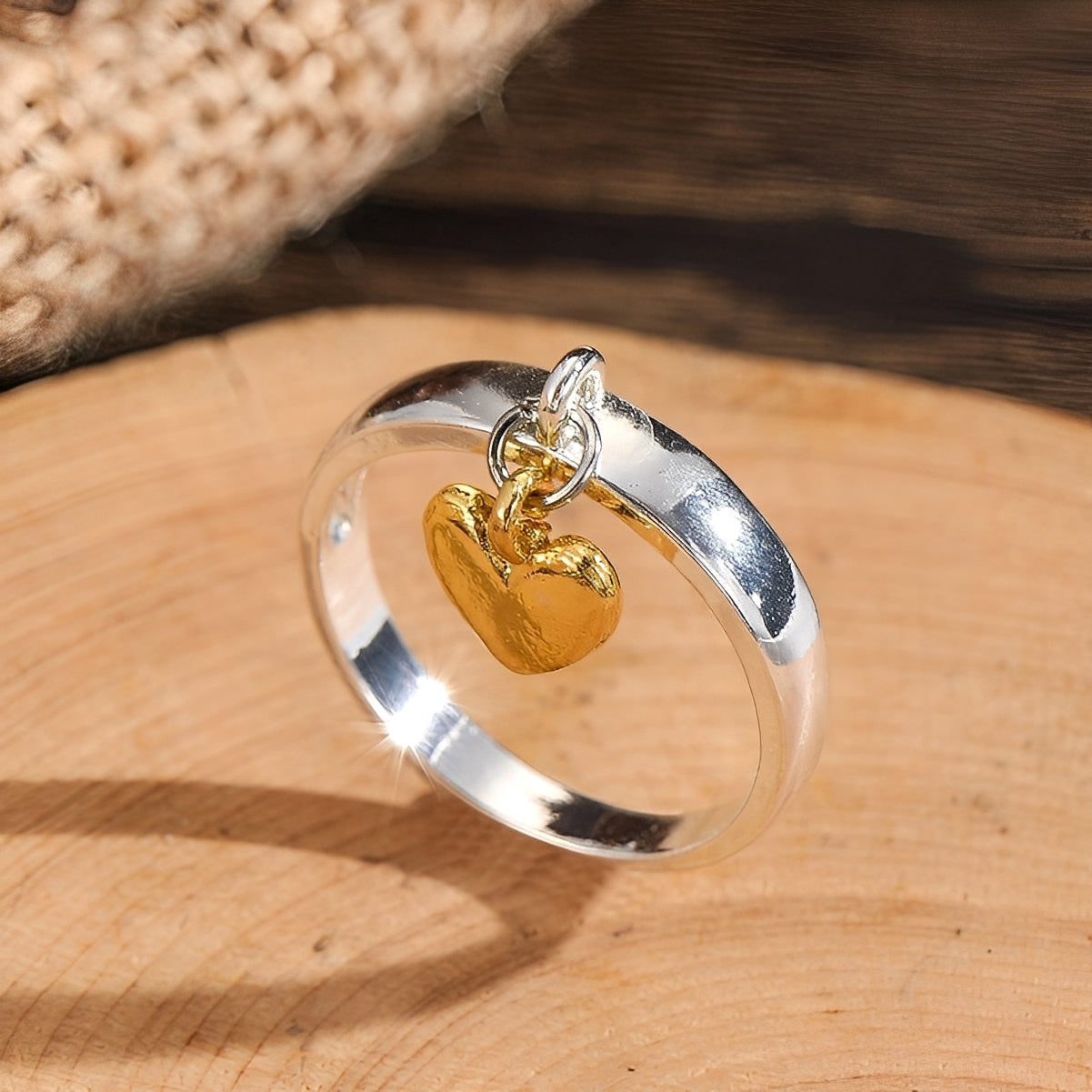 Maelie – Anillo de plata con corazón móvil estilo retro