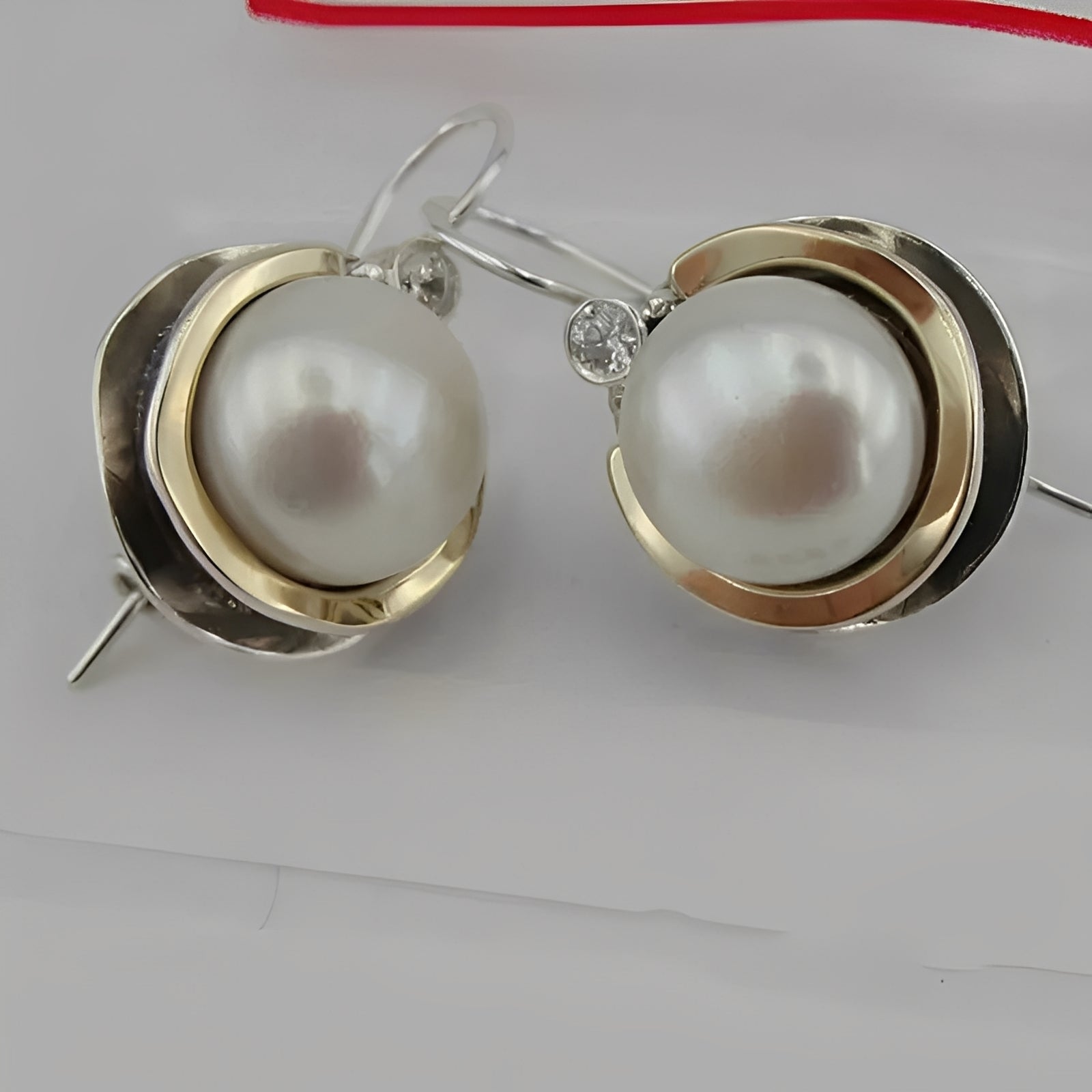 Helena – Pendientes vintage con perlas redondeadas
