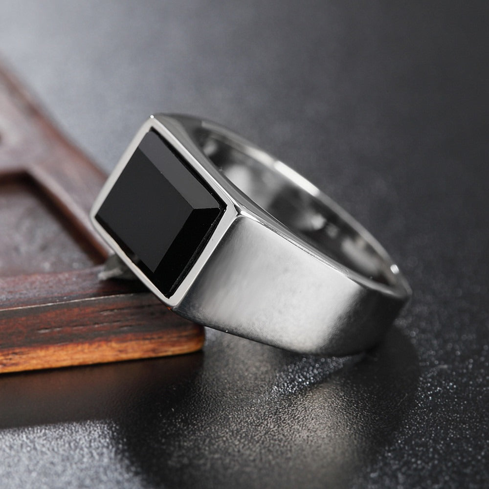 Daro – Anillo Sello Masculino con Piedra Negra