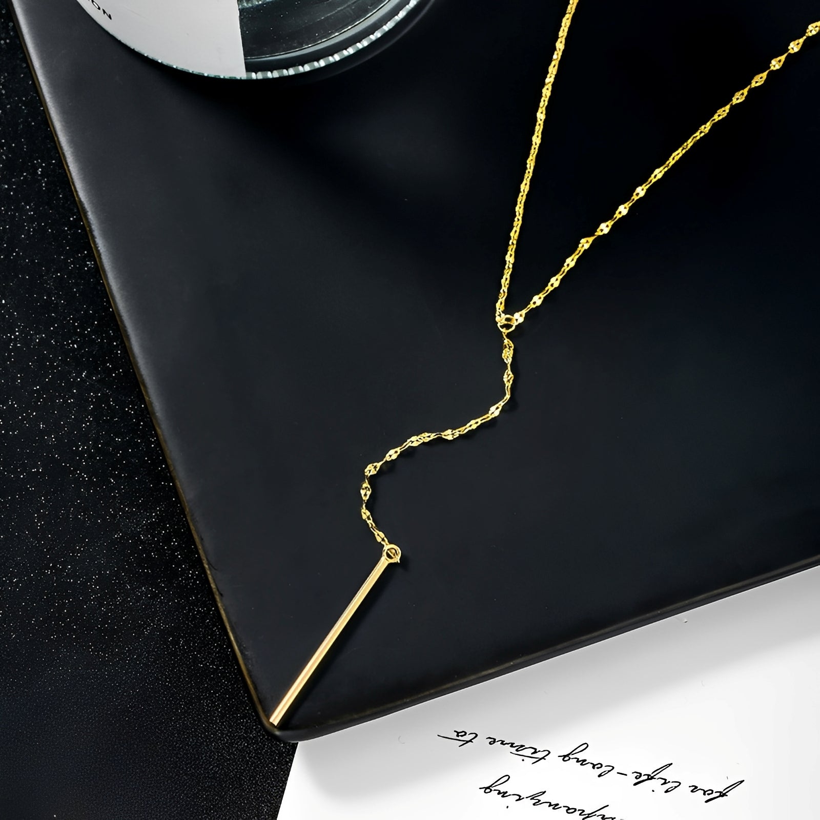 Zeinab – Collar minimalista elegante