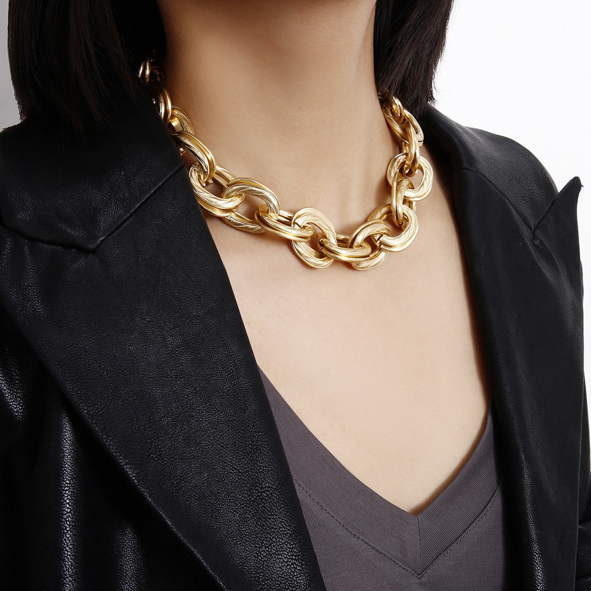 Alessia – Collar con eslabones gruesos dorados