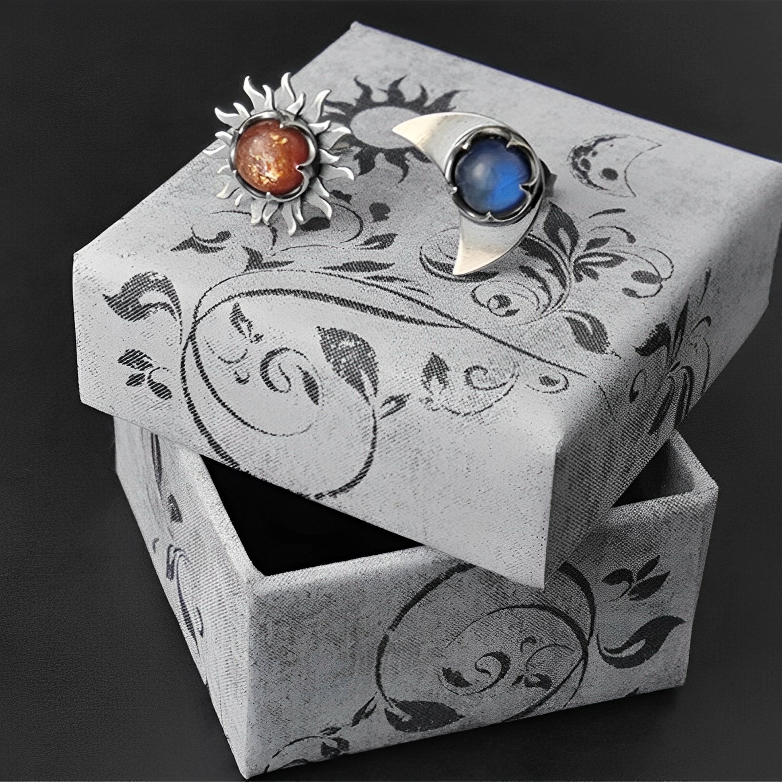 Marian – Pendientes sol y luna