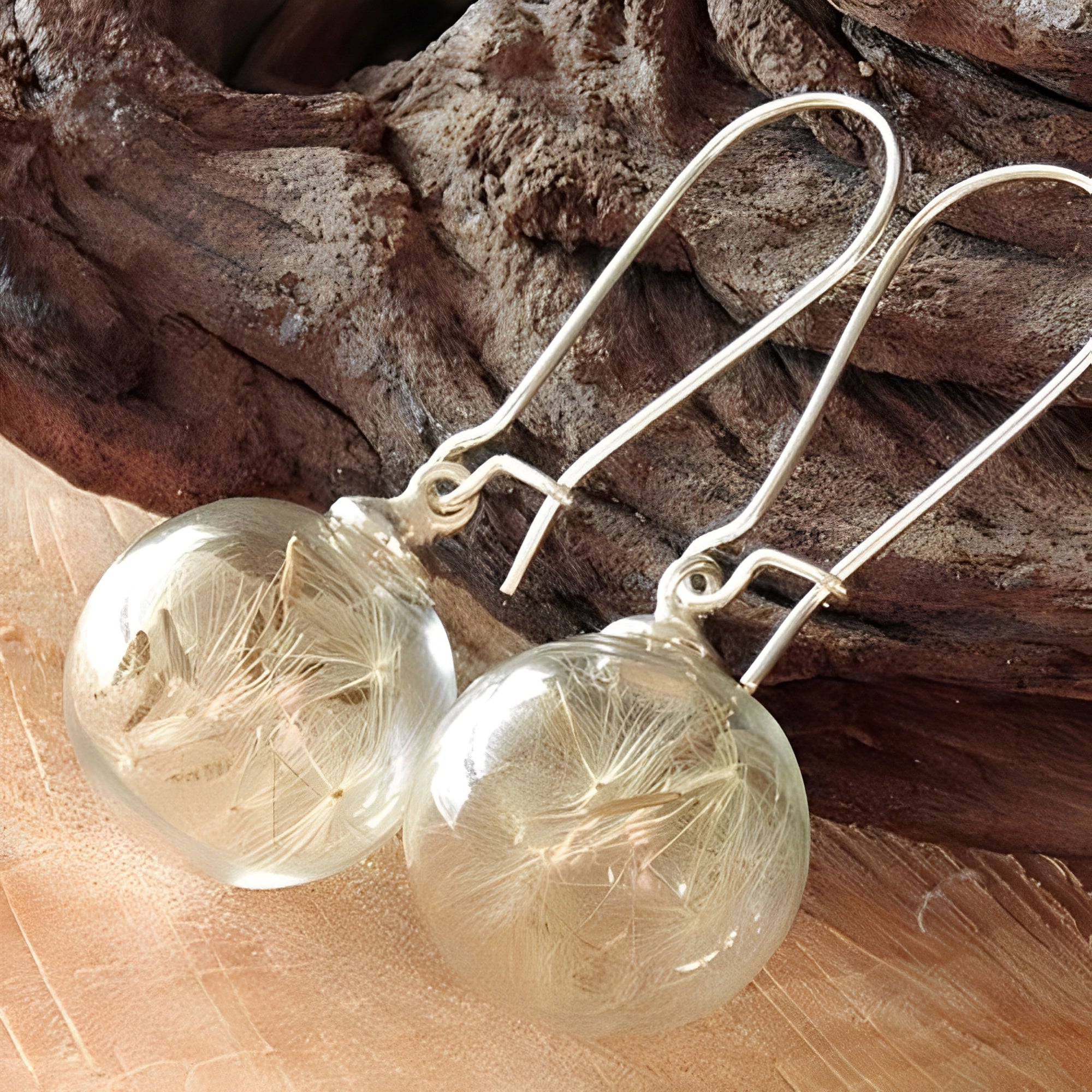 Liora – Pendientes de plata con diseño de diente de león