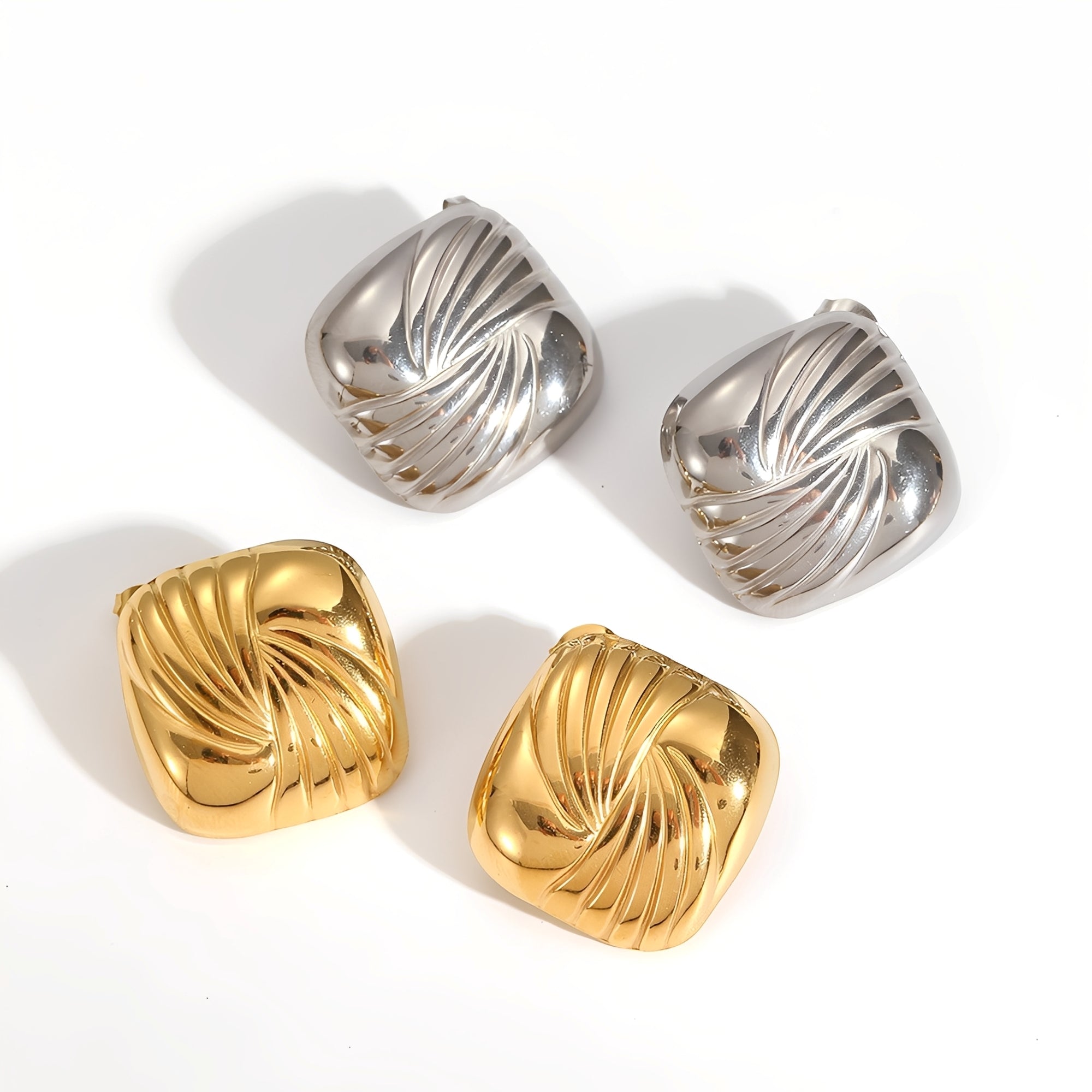 Kaia – Alfileres Geométricos de Acero de Titanio