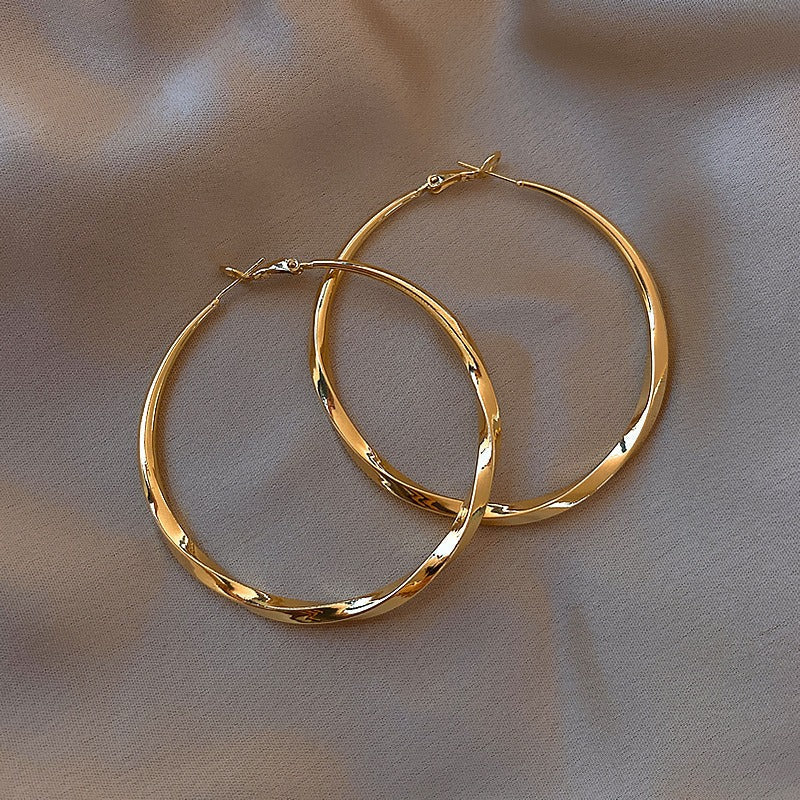 Enola – Aros vintage en oro rosa