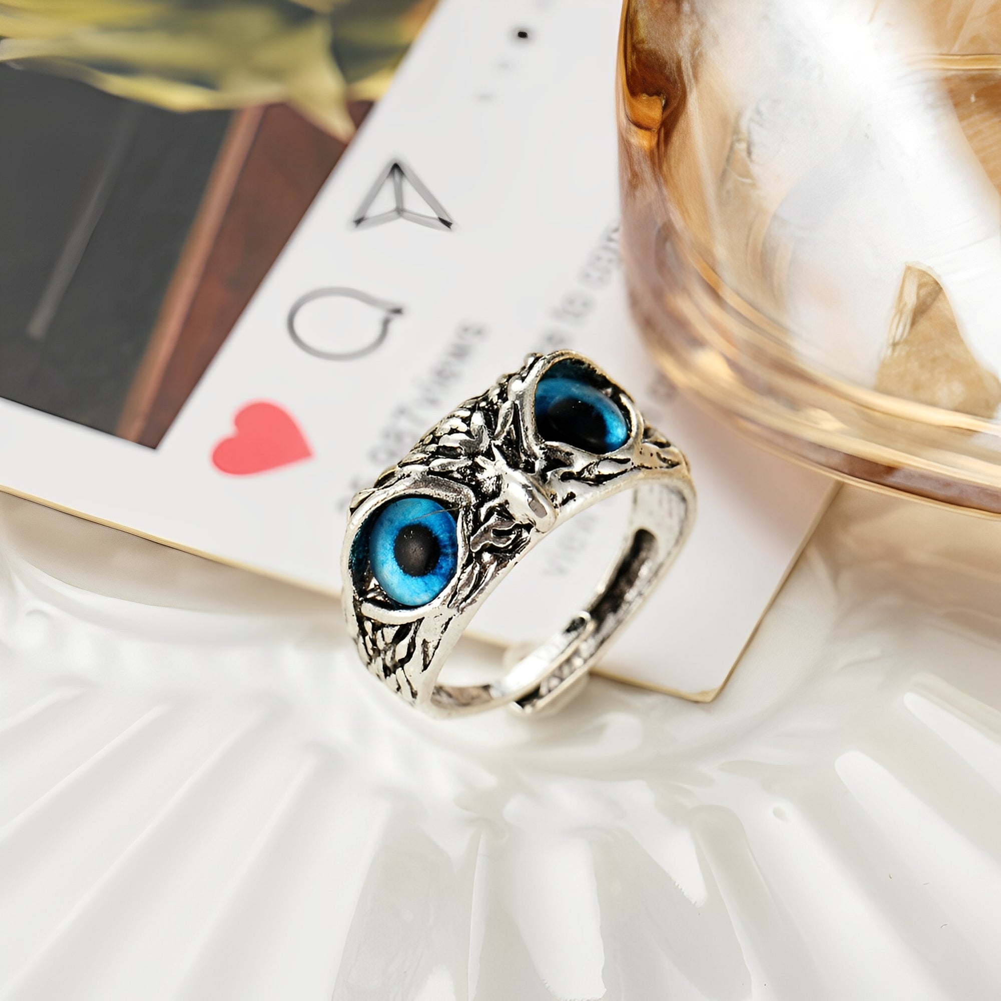 Niva – Anillo de amuleto ajustable en plata y ópalo