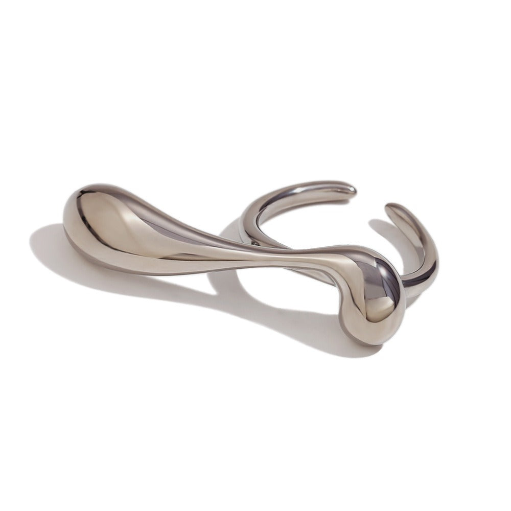 Holly – Anillo Abierto de Gota de Agua Irregular