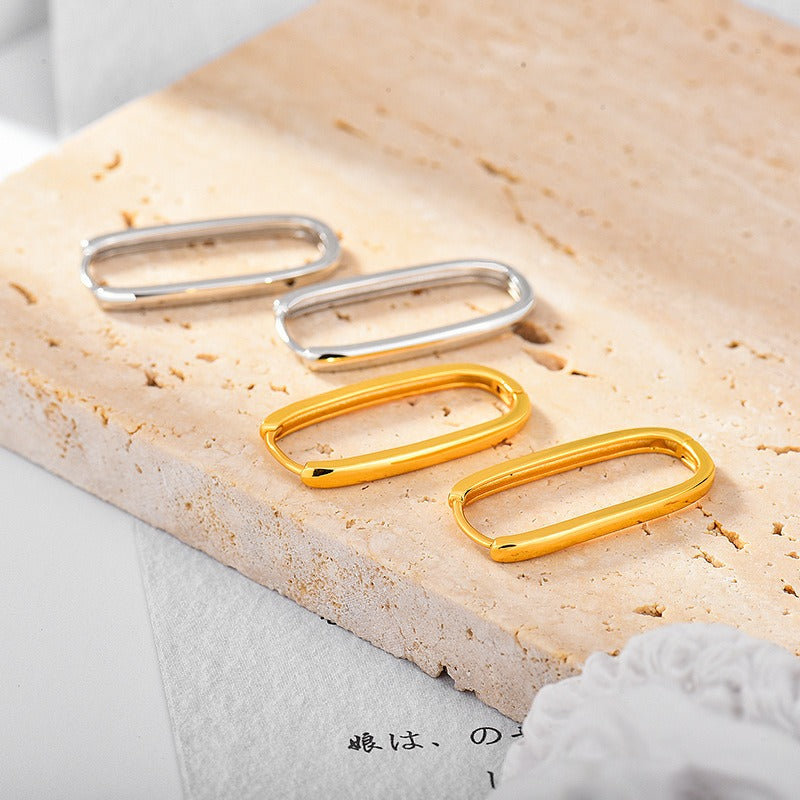 Laura – Aros Huggie retro en forma de caja