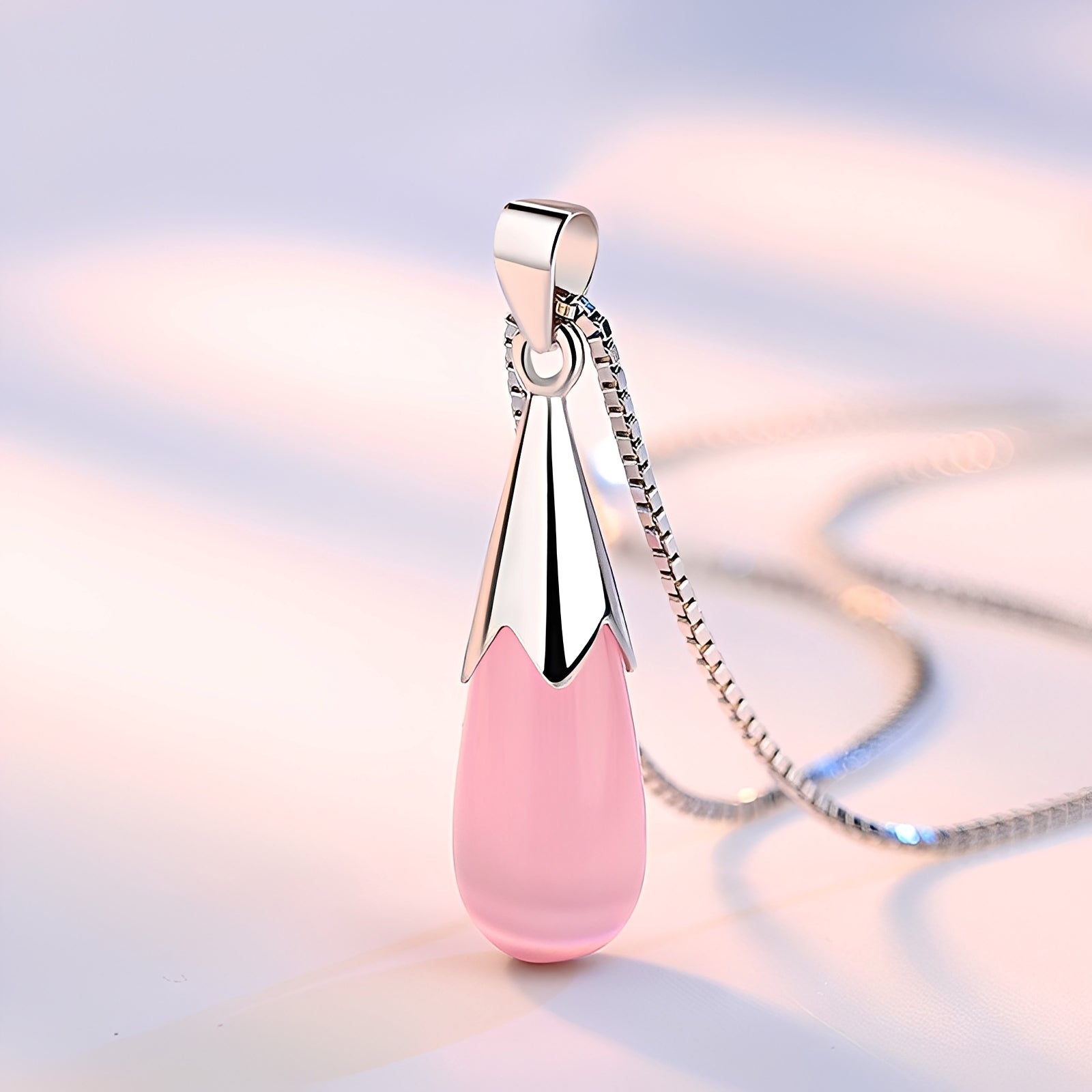 Adele – Colgante elegante de piedra lunar