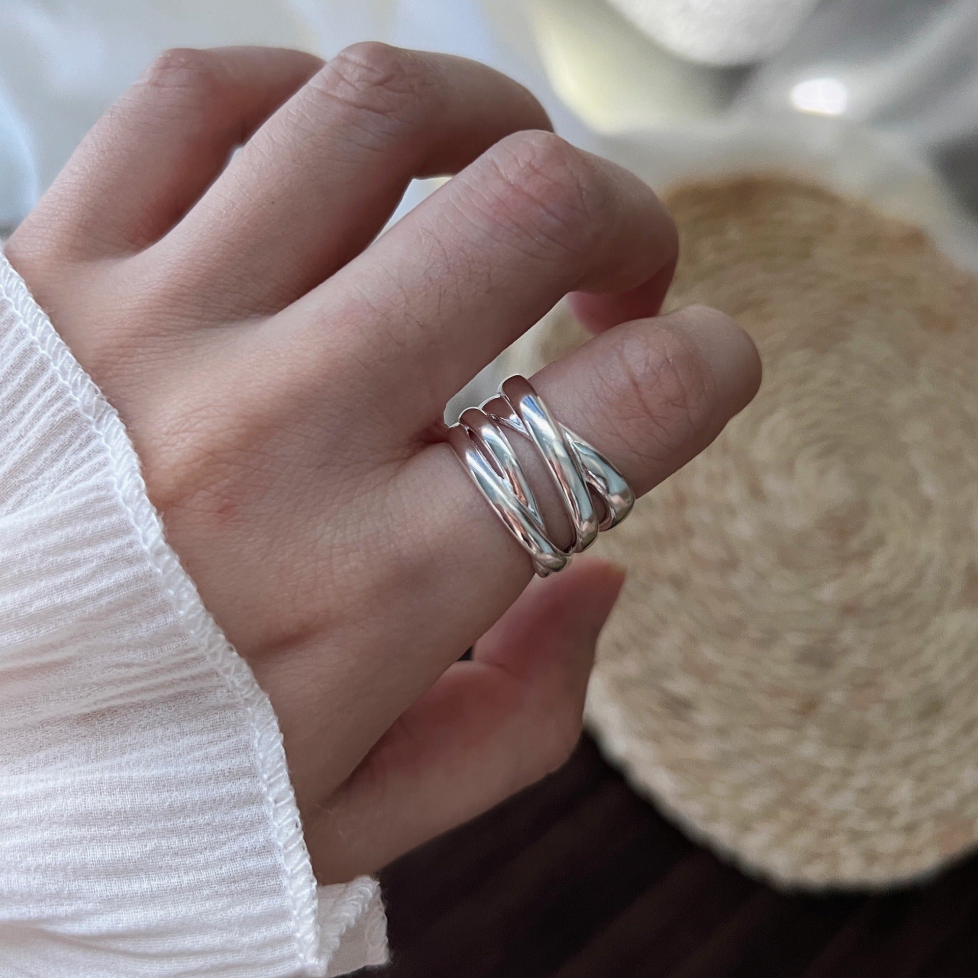 Riley – Anillo Geométrico Amor Romántico
