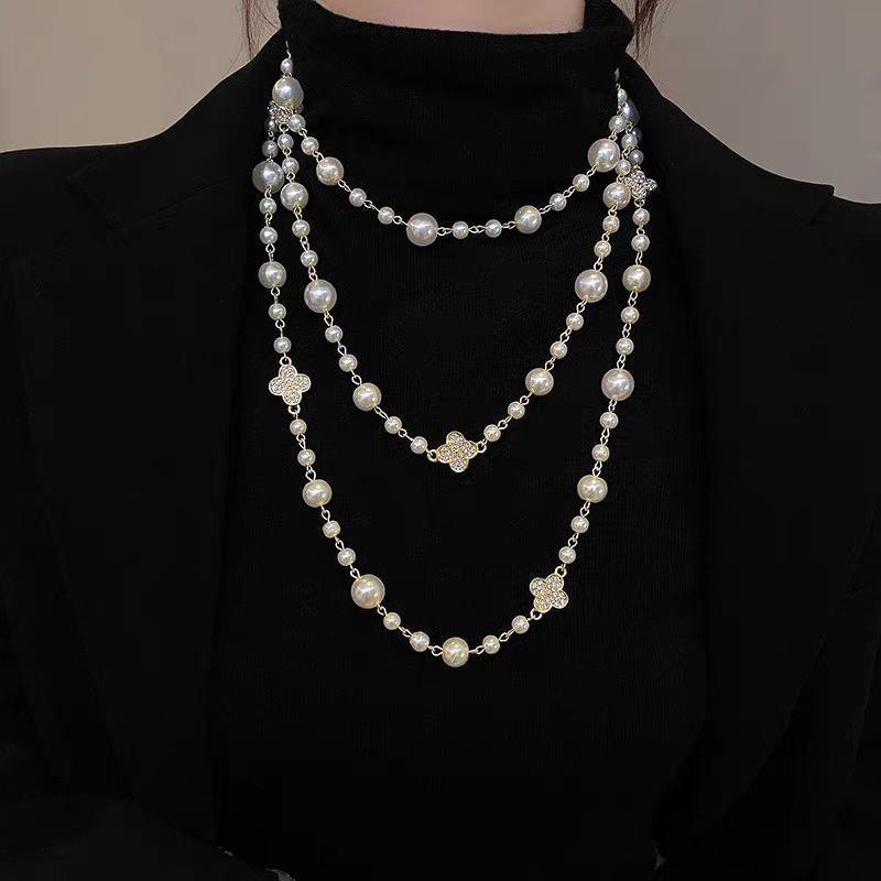Collen – Elegante collar de oro con perla