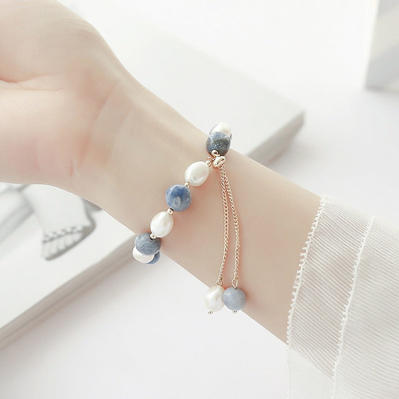 Kira – Pulsera elegante de perlas del océano