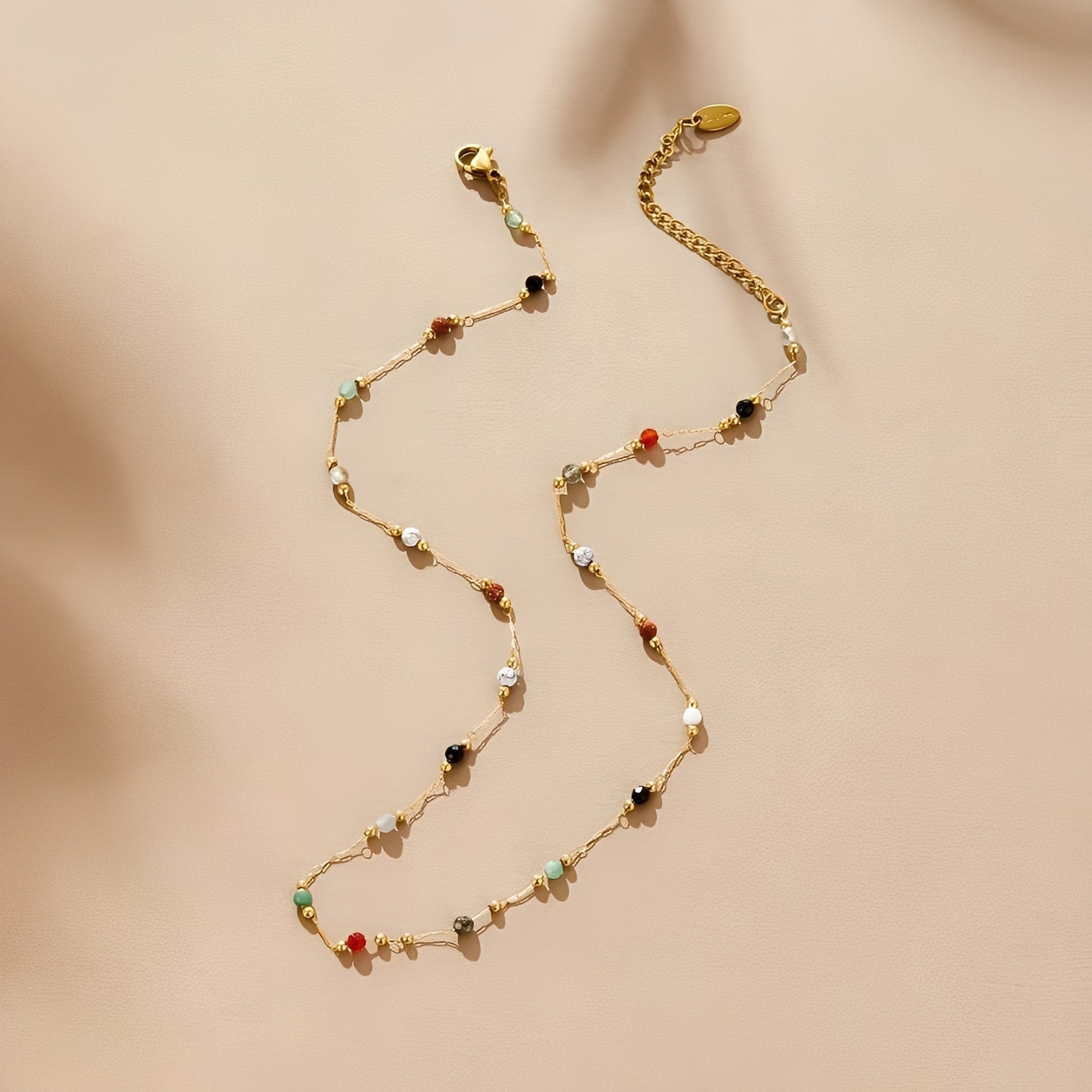 Malou – Collar de eslabones coloridos con perlas