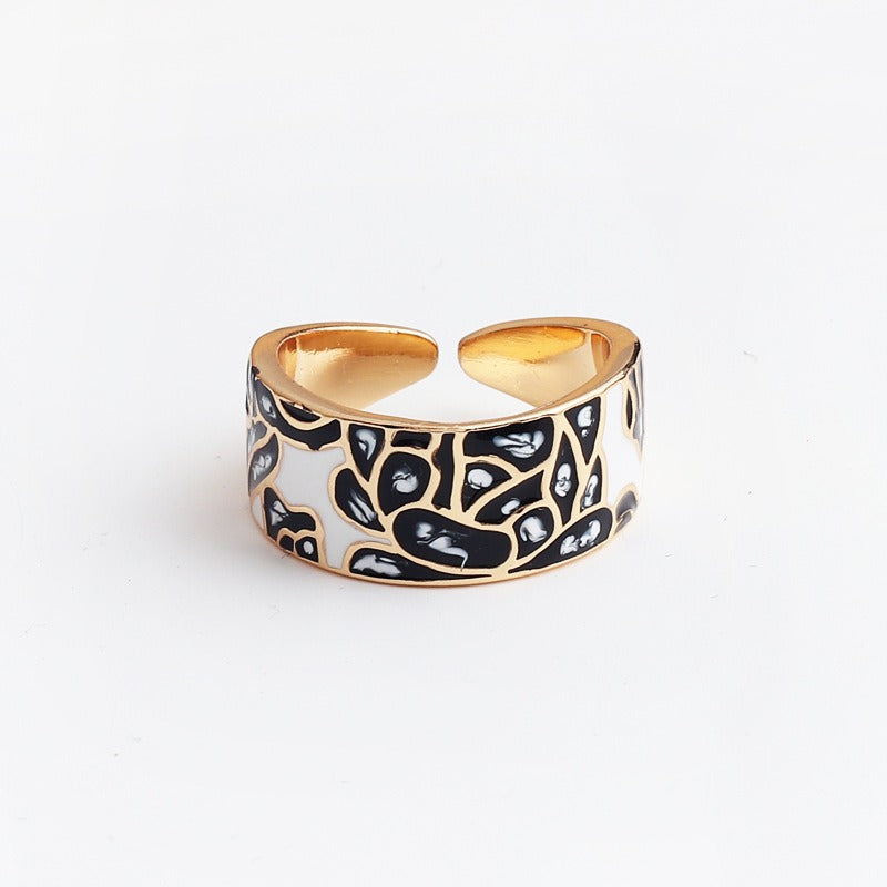 Kamille – Anillo Camille Grande Motivo de Hoja Azul