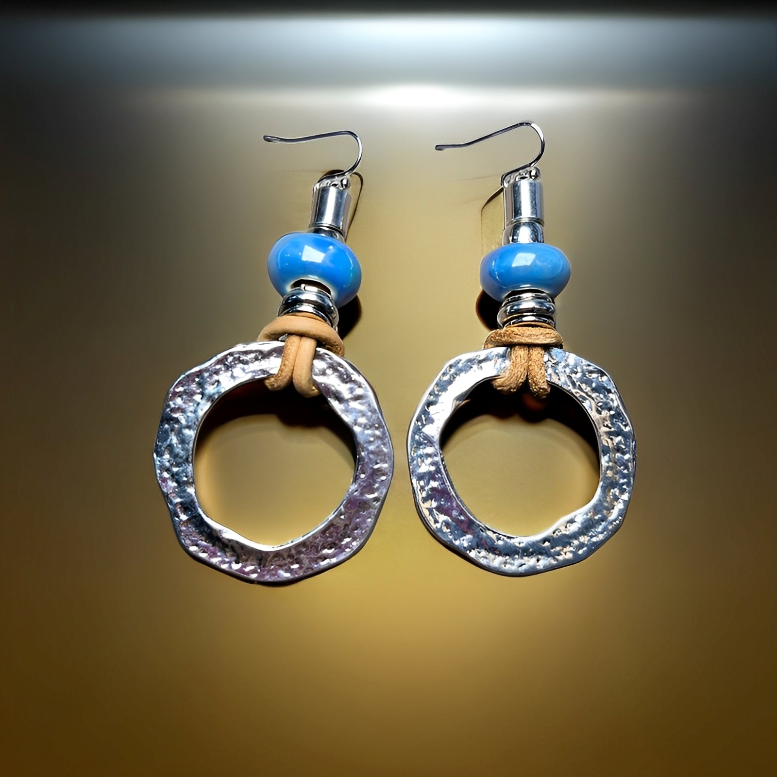 Mira – Pendientes de círculo plateados en estilo boho-vintage