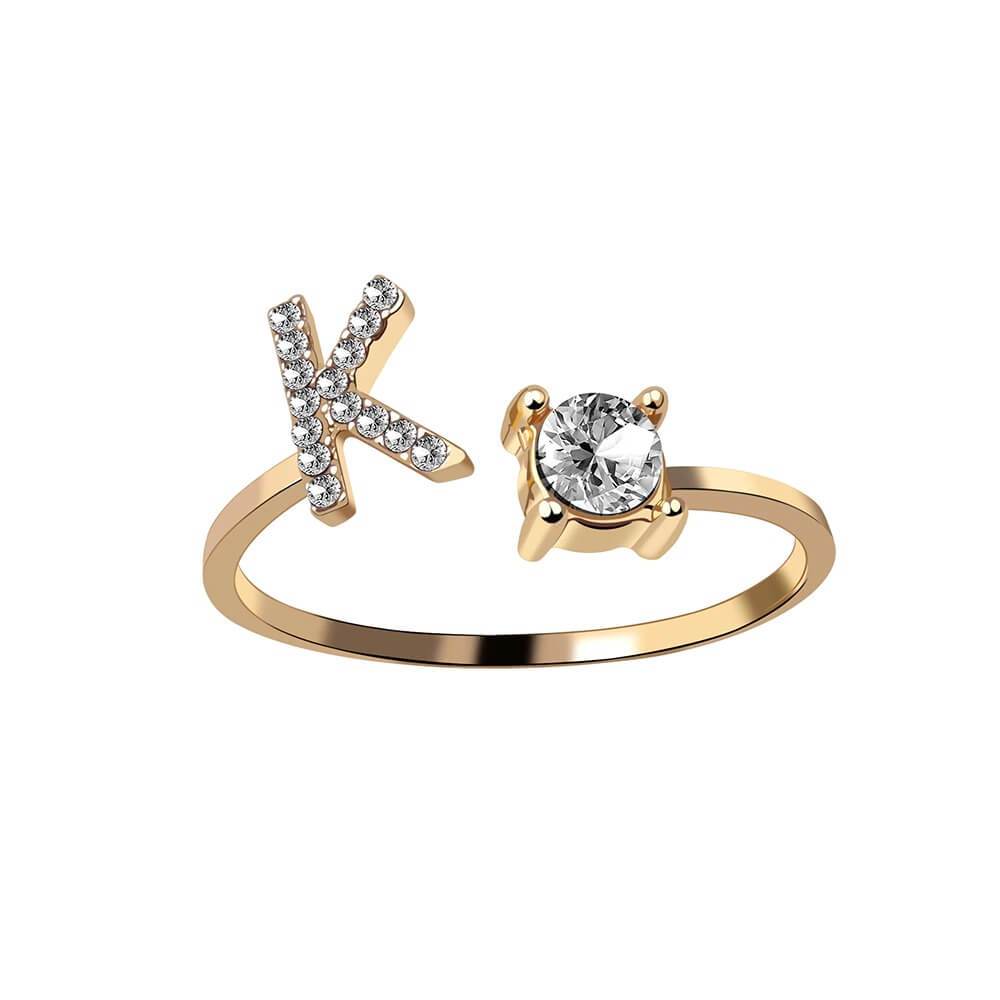 Nyla – Anillo con inicial y circonitas