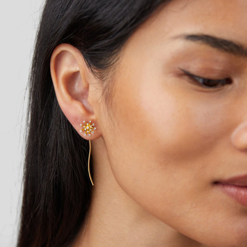 Desea algo Pendientes de diente de león de oro de 18K