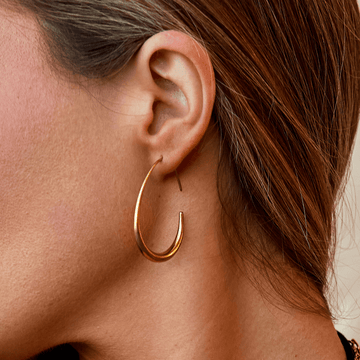 Nica – Aros Dorados Contemporáneos