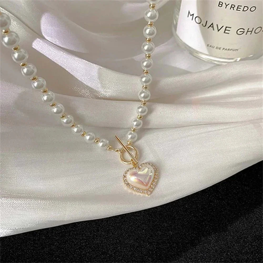 Amara – Collar choker de perlas