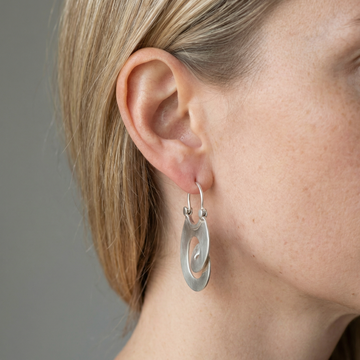Amandine – Pendientes de plata vintage irregulares