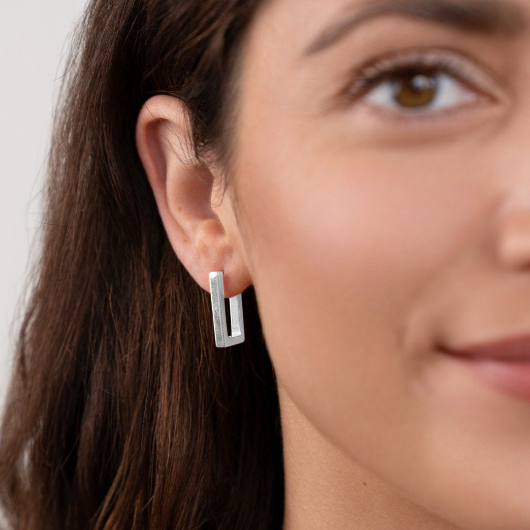 Theia - Aros Rectangulares Plateados