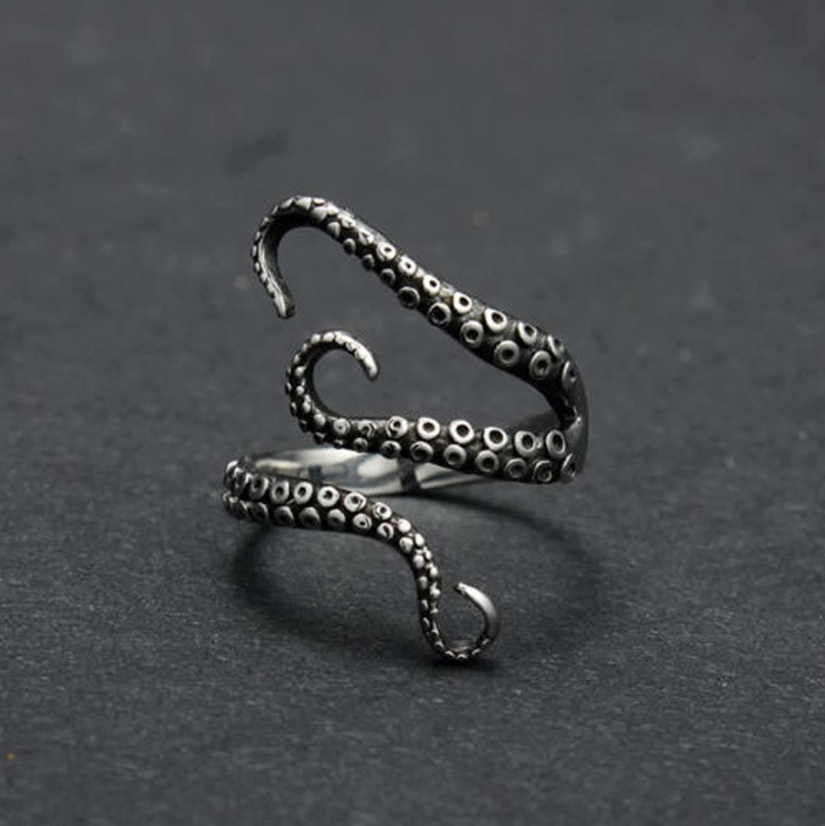 Thalassa – Anillo ajustable de tentáculo de pulpo