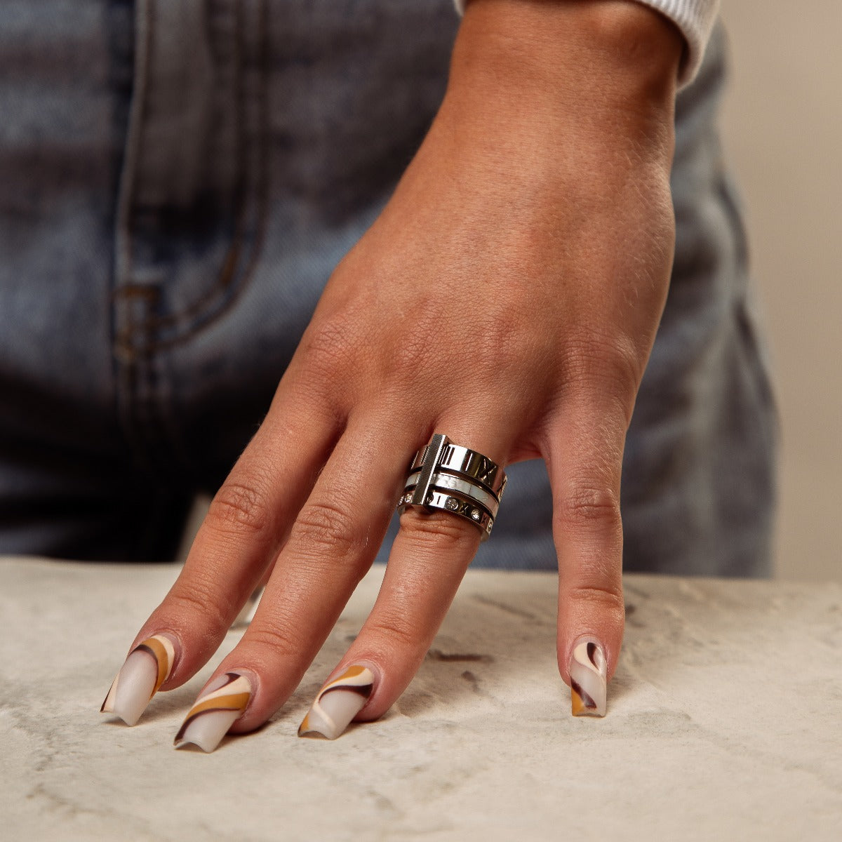 Isabelle – Anillo apilado triple con piedras brillantes
